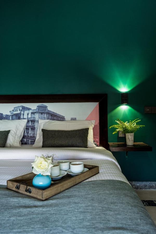 Lokal Rooms X Shahrah-E-Faisal การาจี ภายนอก รูปภาพ