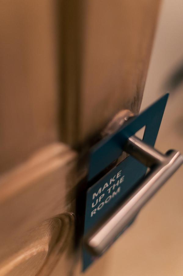 Lokal Rooms X Shahrah-E-Faisal การาจี ภายนอก รูปภาพ