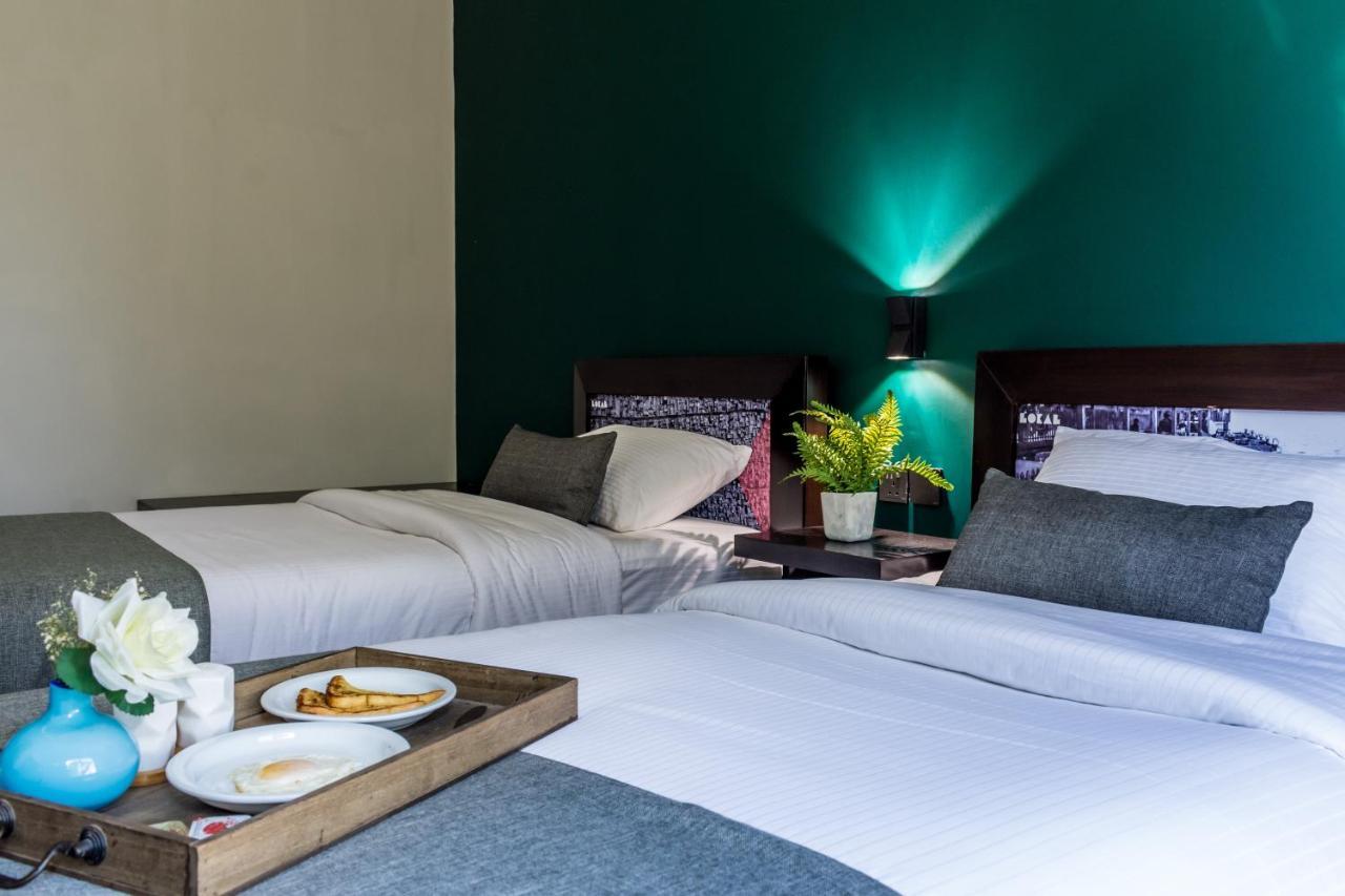 Lokal Rooms X Shahrah-E-Faisal การาจี ภายนอก รูปภาพ