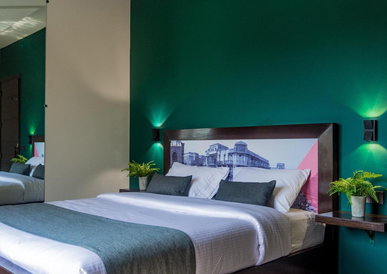 Lokal Rooms X Shahrah-E-Faisal การาจี ภายนอก รูปภาพ