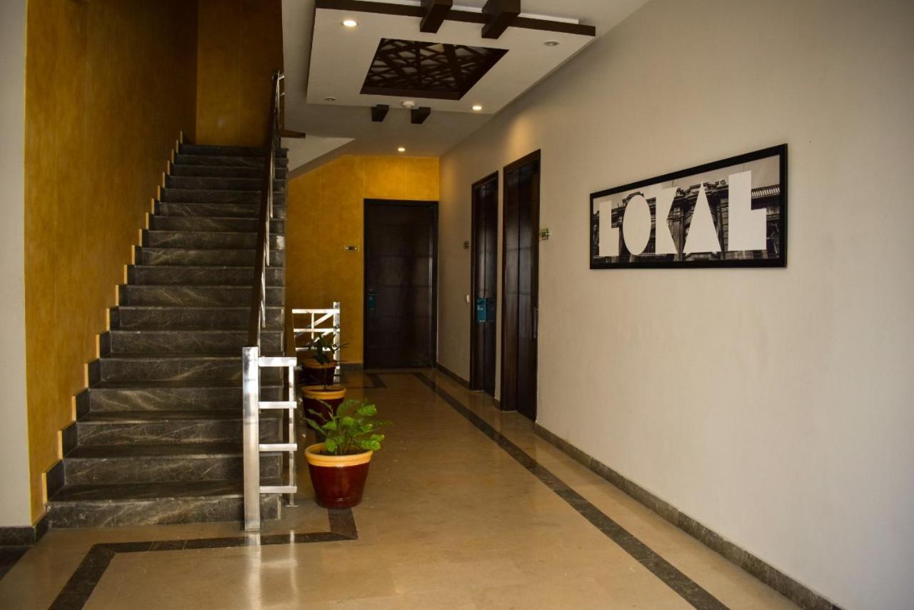Lokal Rooms X Shahrah-E-Faisal การาจี ภายนอก รูปภาพ